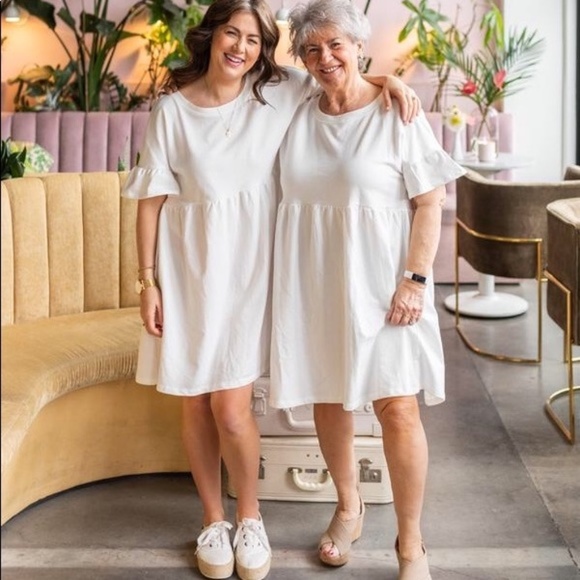 Jillian Harris' Jilly Box x Jardine’s Domain Road Trip Dress - Size M - Picture 1 of 7